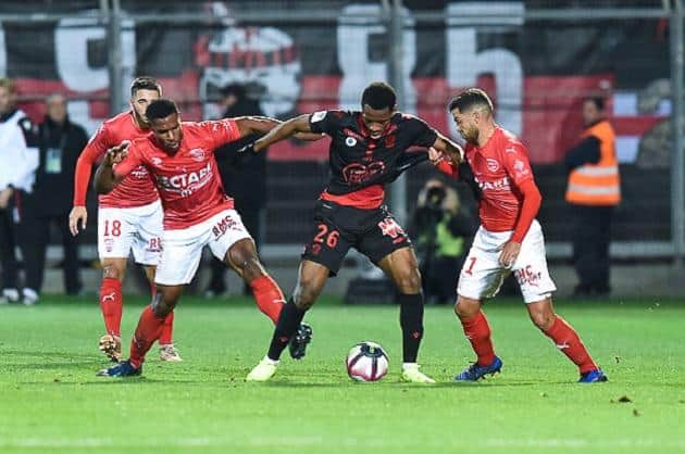Soi kèo nhà cái Nice vs Nîmes, 09/02/2020 - VĐQG Pháp [Ligue 1]