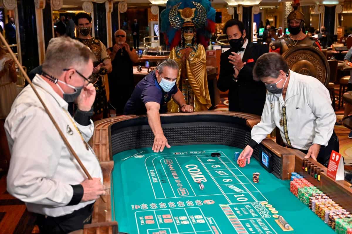 Những điều nên lưu ý nếu không muốn bị cấm cửa khi chơi poker online?