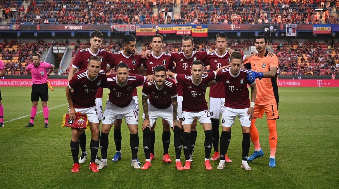 Soi kèo bóng đá Sparta Prague vs Lyon, 02h00 - 22/10/2021