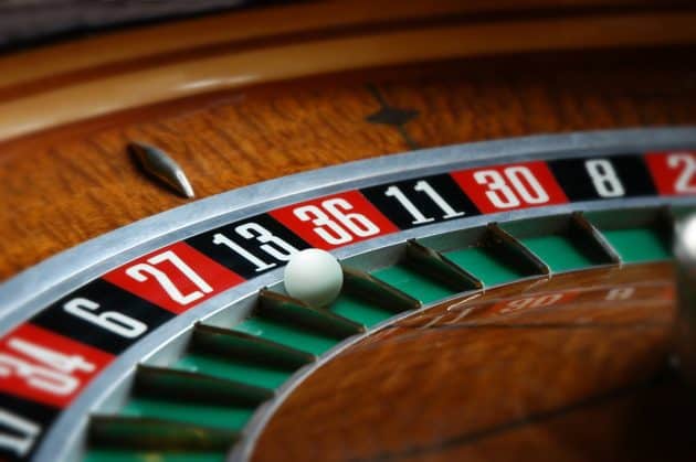 Ban ve cac cach kiem tien trong song bac Roulette