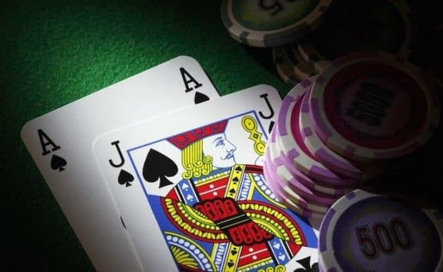 Bi quyet choi Blackjack de ban tiep can chien thang de hon