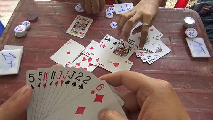 Hướng dẫn chơi tiến lên theo phong cách tiêu chuẩn nhất?