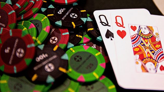 Khi nào kiếm tiền từ poker trực tuyến? Khi nao kiem tien tu poker truc tuyen?