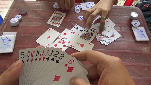 Tien len la dong game bai gi ma duoc nhieu nguoi ua chuong den vay?