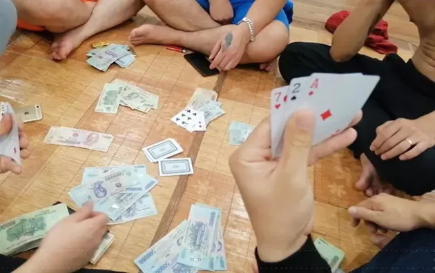 Tính điểm như thế nào khi chơi ba cây? Tinh diem nhu the nao khi choi ba cay?