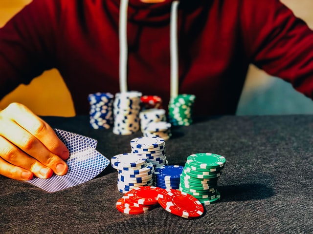 Top 3 chiến thuật cần thiết để bạn đương đầu với nhà cái Blackjack