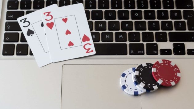 Tai sao viec raise truoc flop Game bai poker online quan trong?