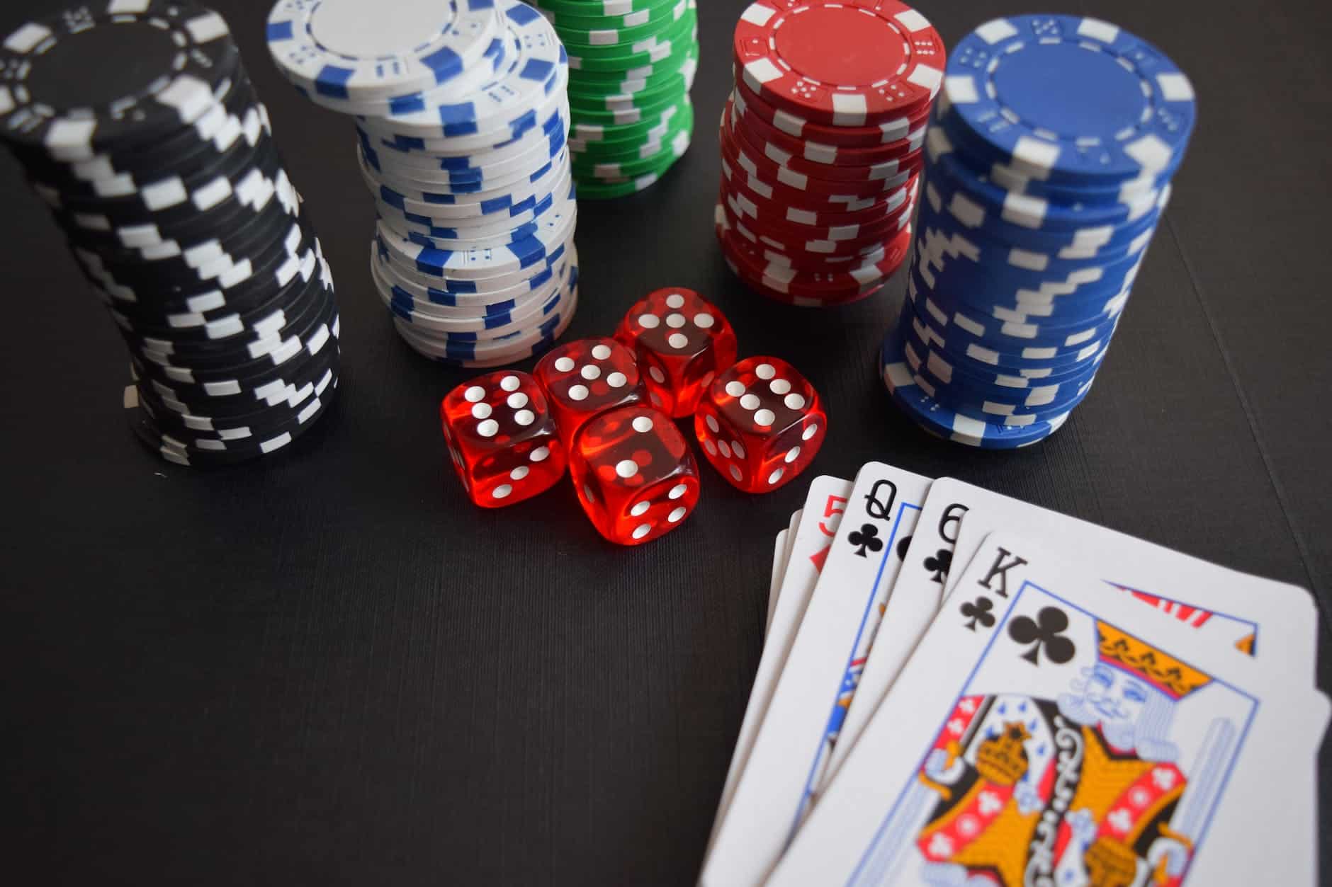 Tham gia chơi Baccarat với những mẹo cược sau để đạt kết quả thắng dễ hơn