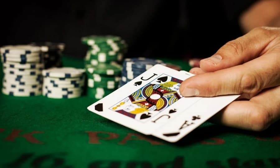 Lời khuyên cho những ai muốn chơi Blackjack giỏi để kiếm tiền