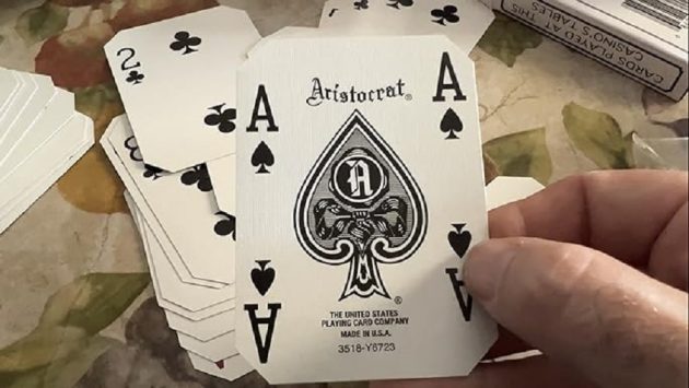 Poker và 3 kiến thức cần chú ý đến để tránh thất thế trước đối thủ