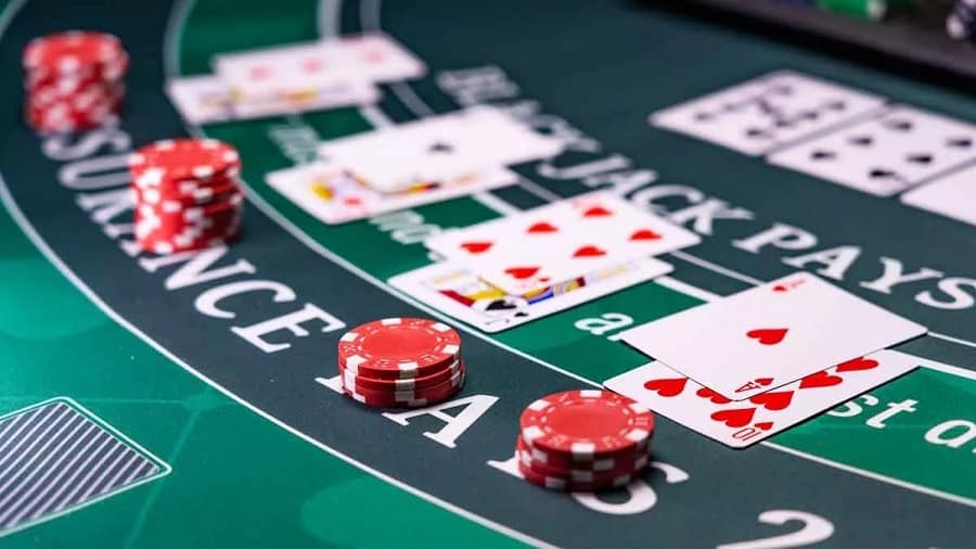 Chiến thắng dễ dàng nhờ những bí quyết chơi Blackjack được chia sẻ