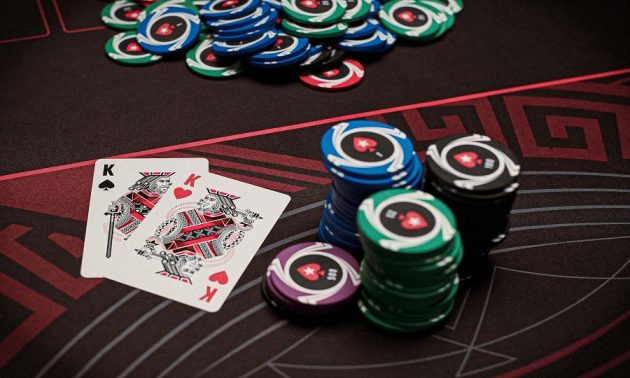 Những cách để đánh bại đối thủ trong Poker dễ hơn để kiếm lời