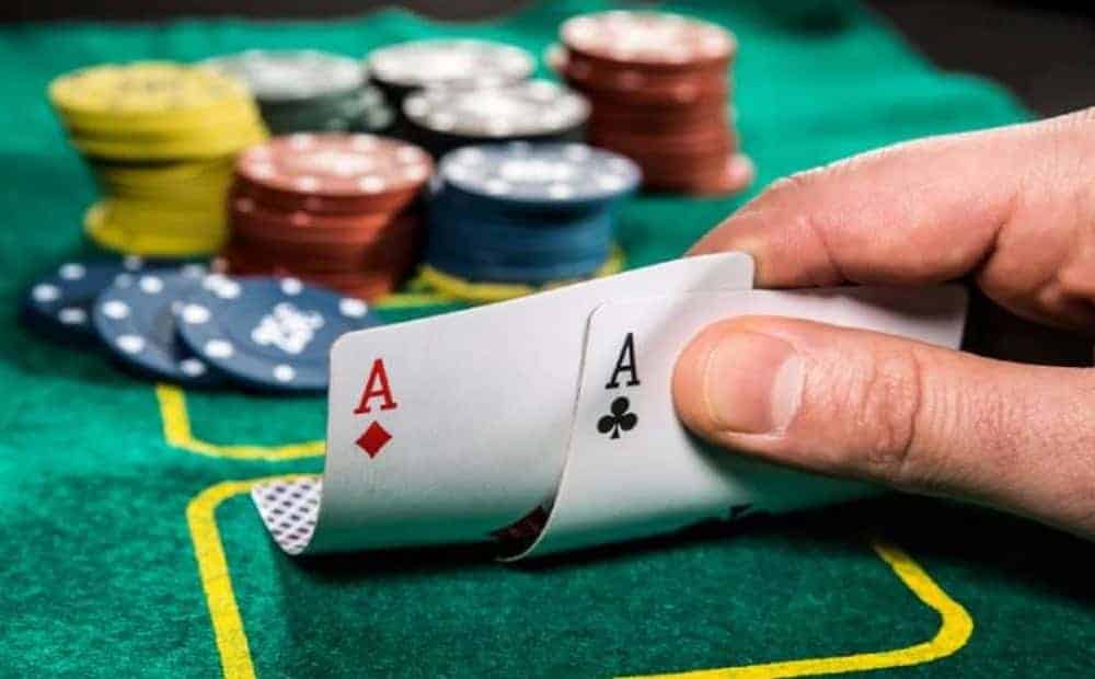 Người chơi lâu năm có thể rơi vào tâm lý gỡ vốn