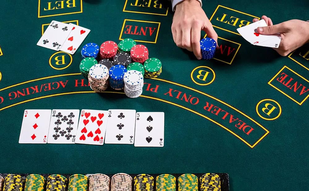 FB88 giải thích chi tiết thuật ngữ Poker từ cơ bản đến nâng cao