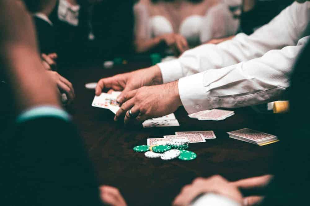Sai lầm phổ biến khiến người chơi blackjack thua cược