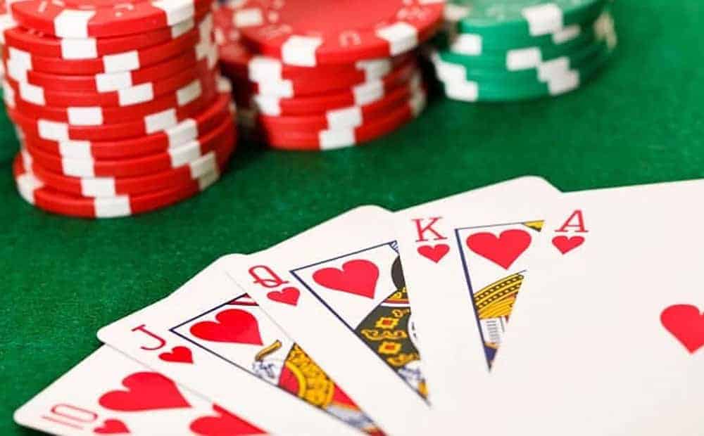 Thu tu bai Poker tu manh den yeu va cach nhan biet cho nguoi moi 2